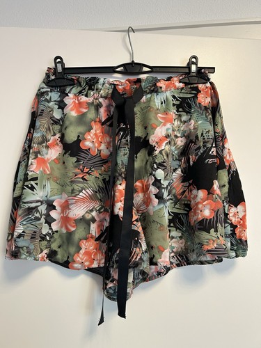 Kurze stoffhose mit - stoffhose,